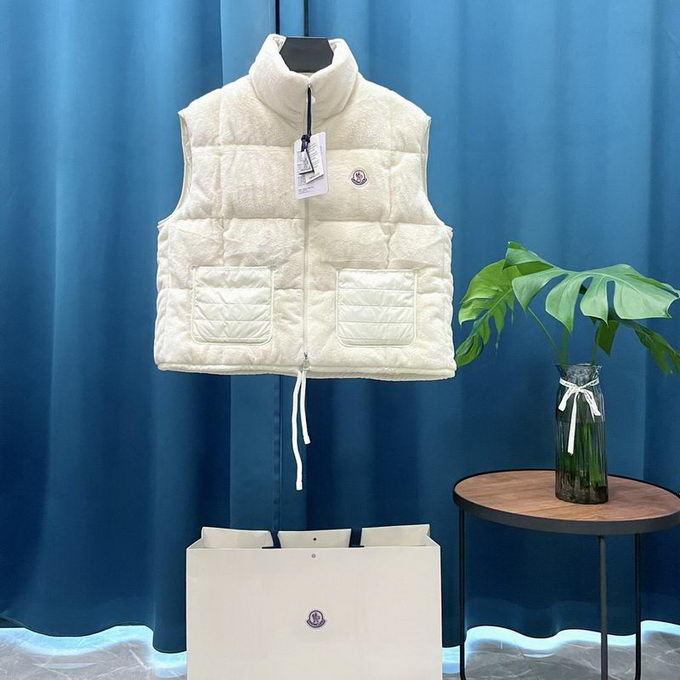 Moncler Down Jacket Wmns ID:20251123-177